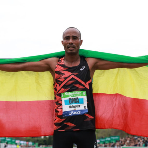 Etiopljani dominirali na maratonu u Parizu