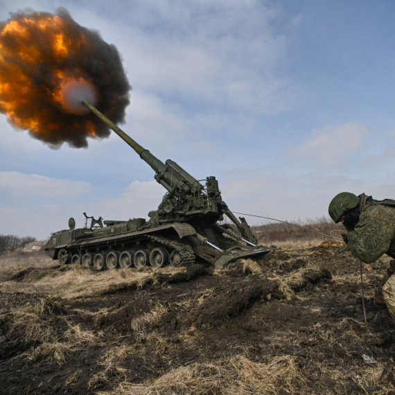 Snažni udari; Ukrajinci tvrde: Oborili smo ih; Oglasio se Zelenski FOTO/VIDEO