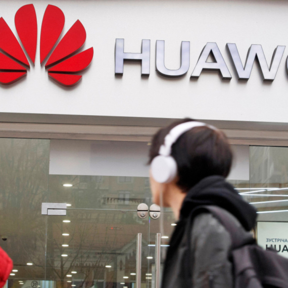 Američka ministarka komentarisala Huawei: "Potkačila" Kinu u novoj izjavi