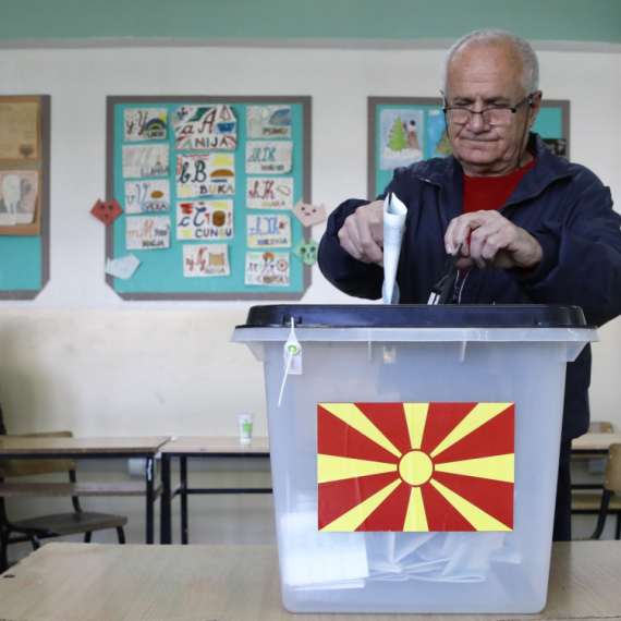 Prvi rezultati izbora u Severnoj Makedoniji; Vodi kandidat opozicije