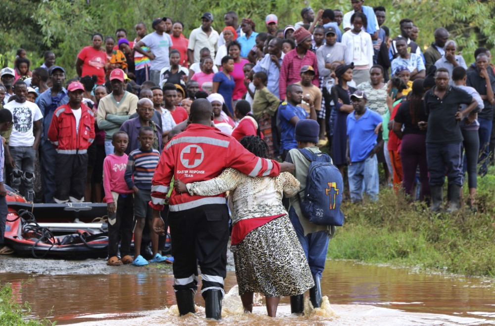 Desetine mrtvih u poplavama širom Kenije FOTO